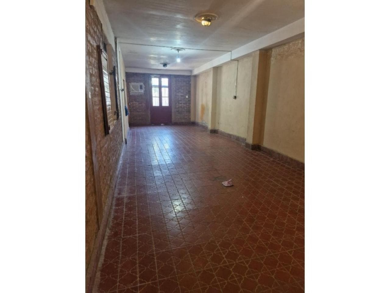 Casa En Venta  3 Dormitorios Y 2 Baños. Chimbas