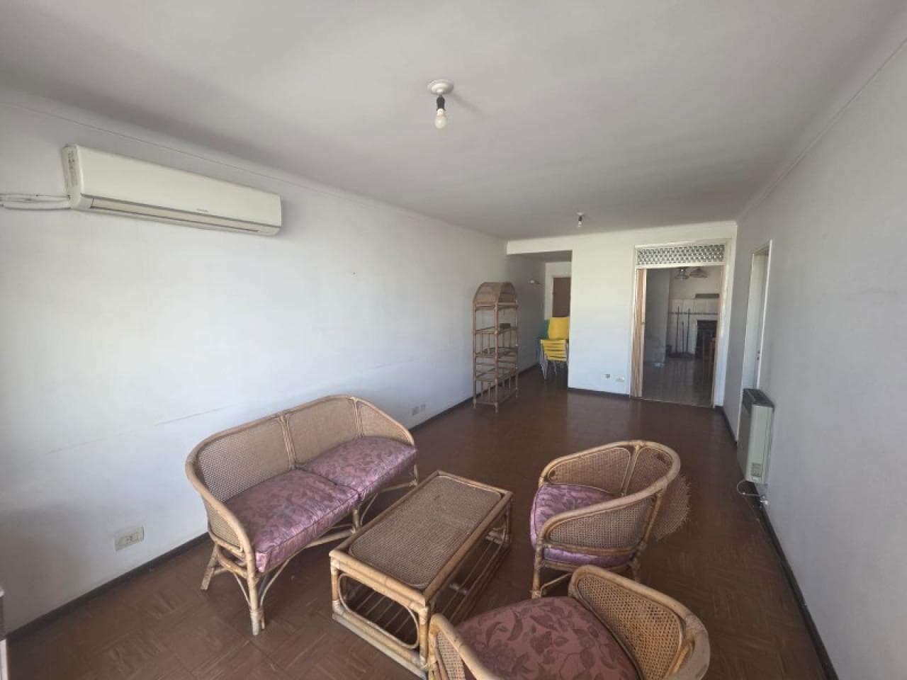 Venta. Departamento, 4 Dormitorios. Edificio San Martin, Mitre Y Entre Rios. Capital