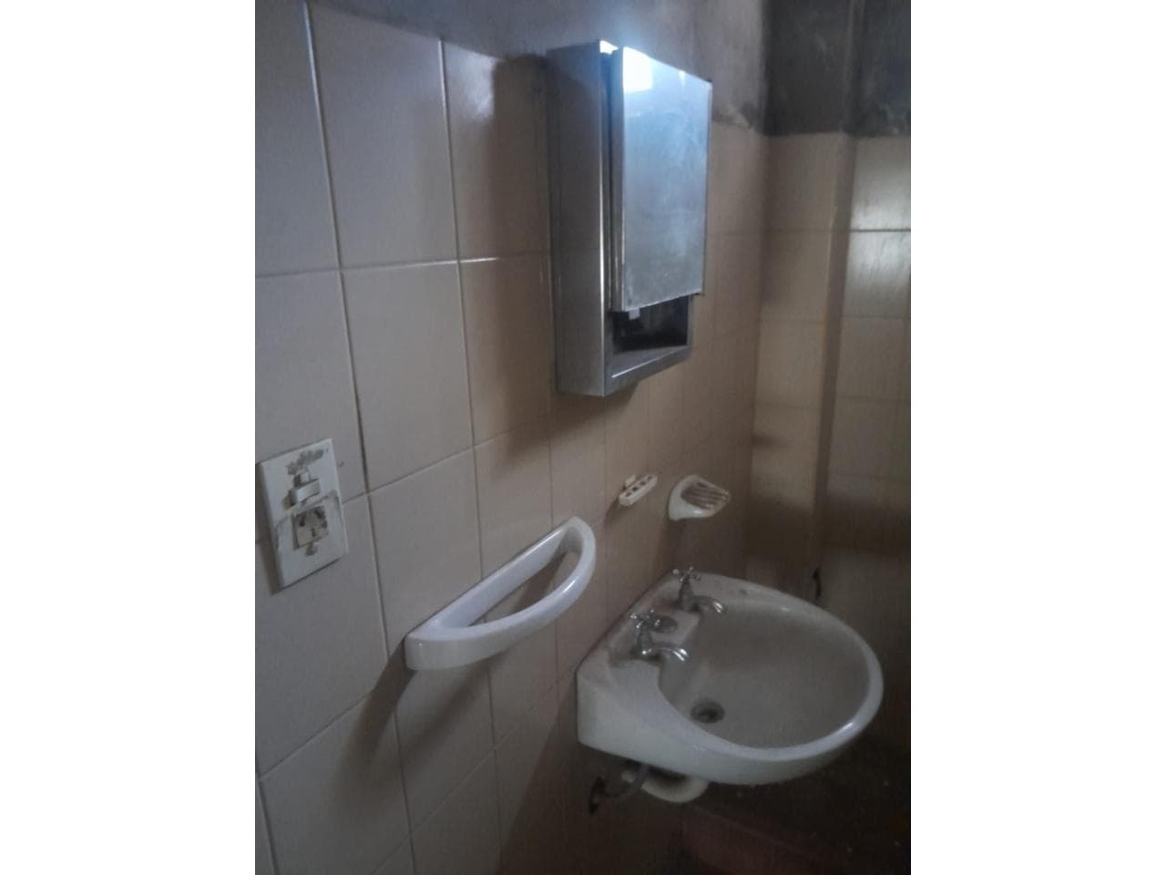 Venta. Departamento Barrio Manantiales Planta Baja. Capital