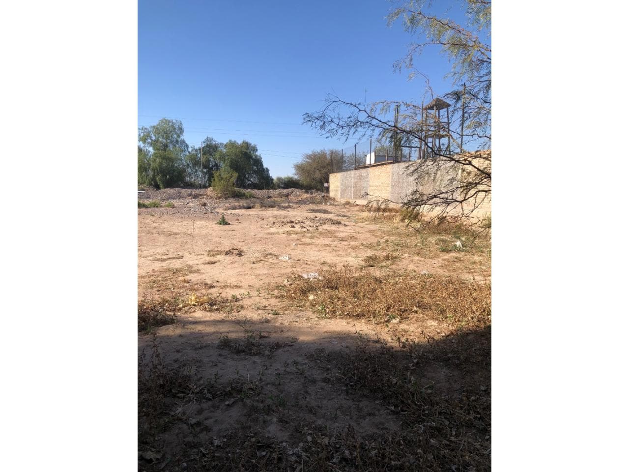 Venta. Terreno En Albardón