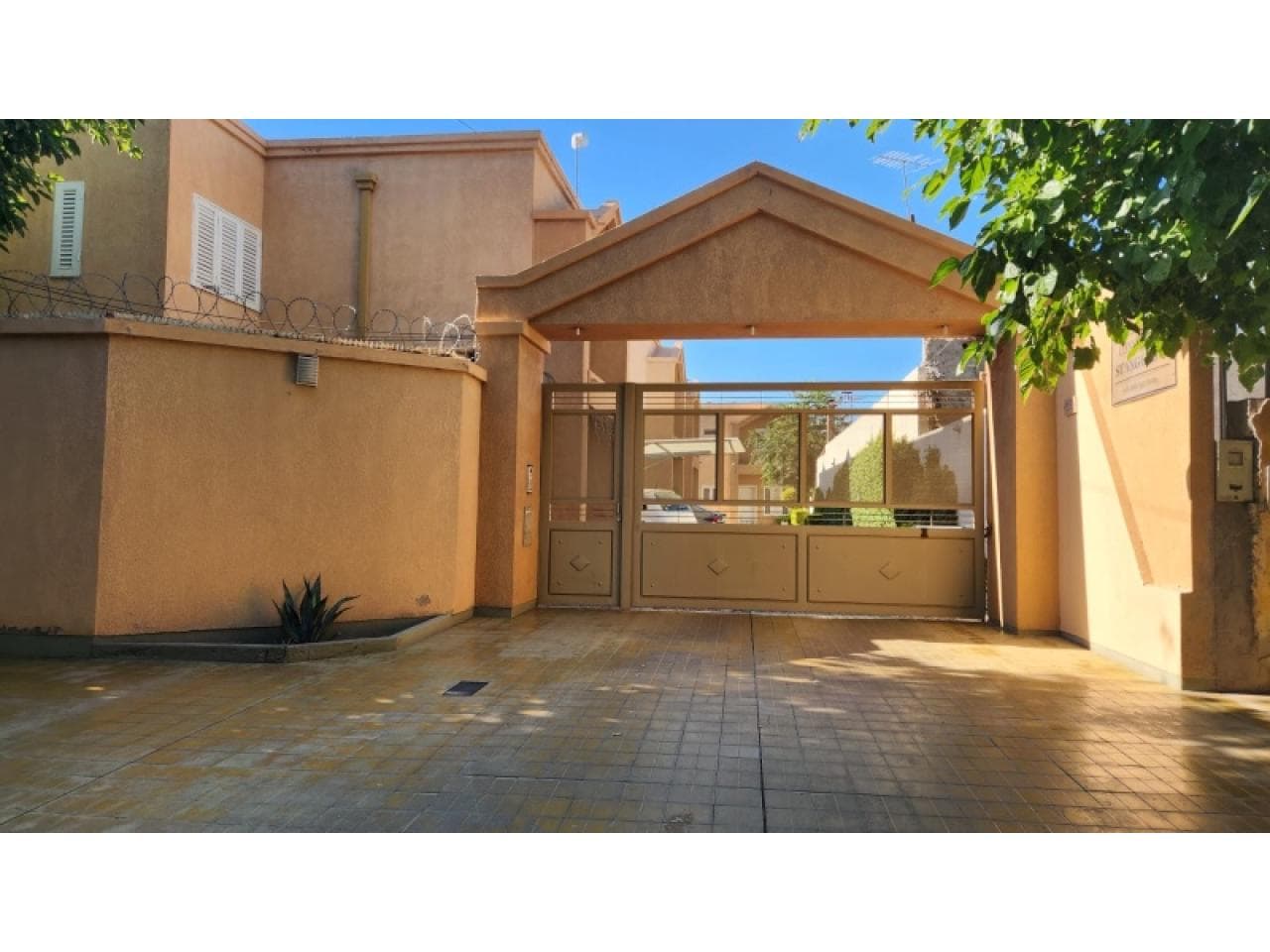 Venta - Dúplex En Complejo St Angelo Ii - Capital