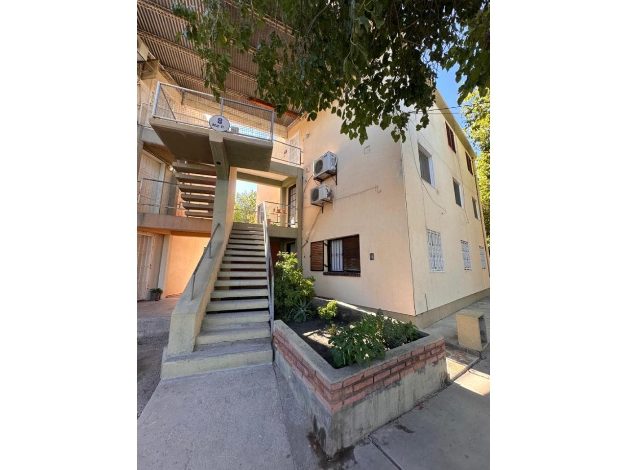 Alquiler. Dpto 3 Habitaciones - Rivadavia Norte