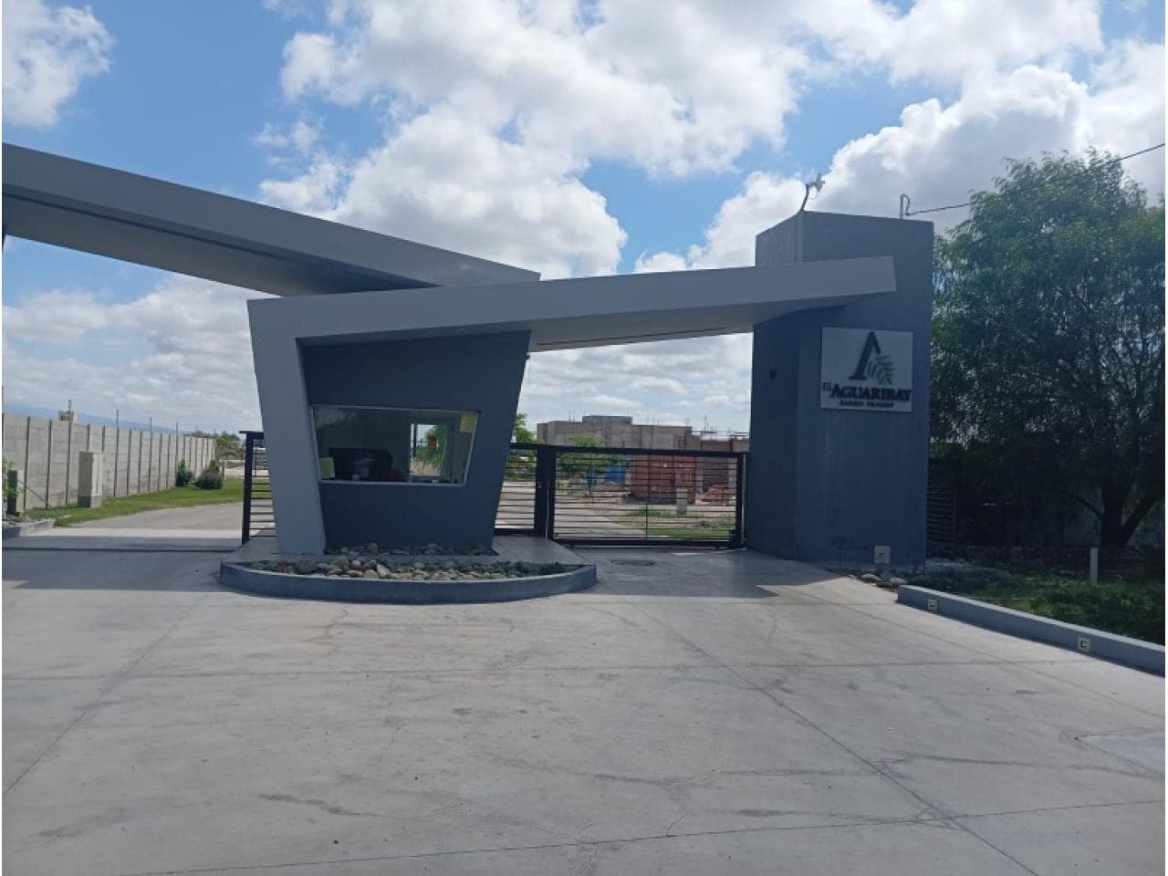 Lote En Barrio Privado El Aguaribay