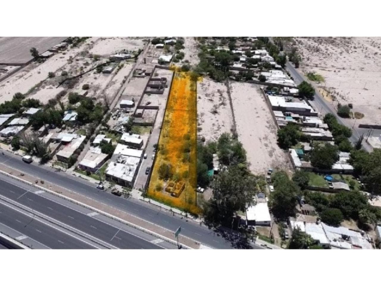 Venta. Terreno Sobre Ruta 40 A Metros De Centenario