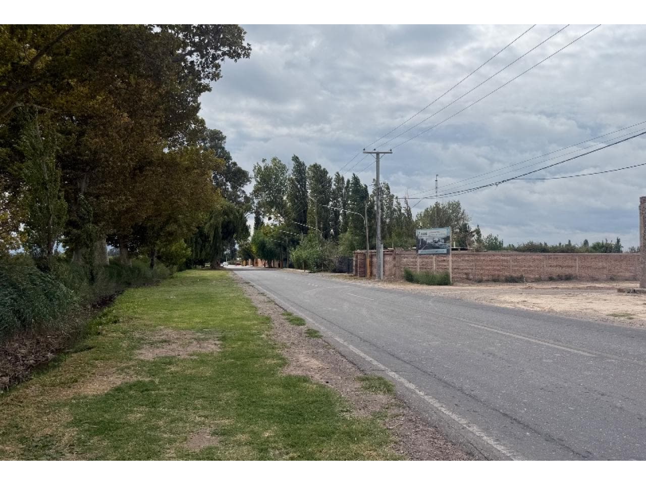 Lote 900 M2 Energía Subterranea, Gas Y Cloacas, B. Almaraz, Sobre Roque Saenz Peña. Santa Lucia