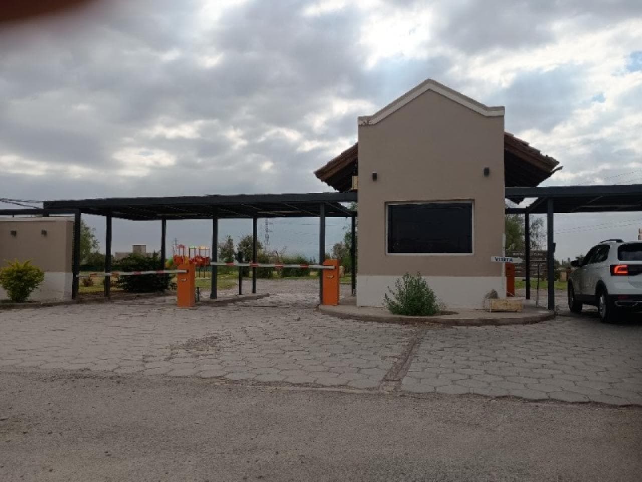 Lote - Barrio San Juan De Los Olivos Barrio