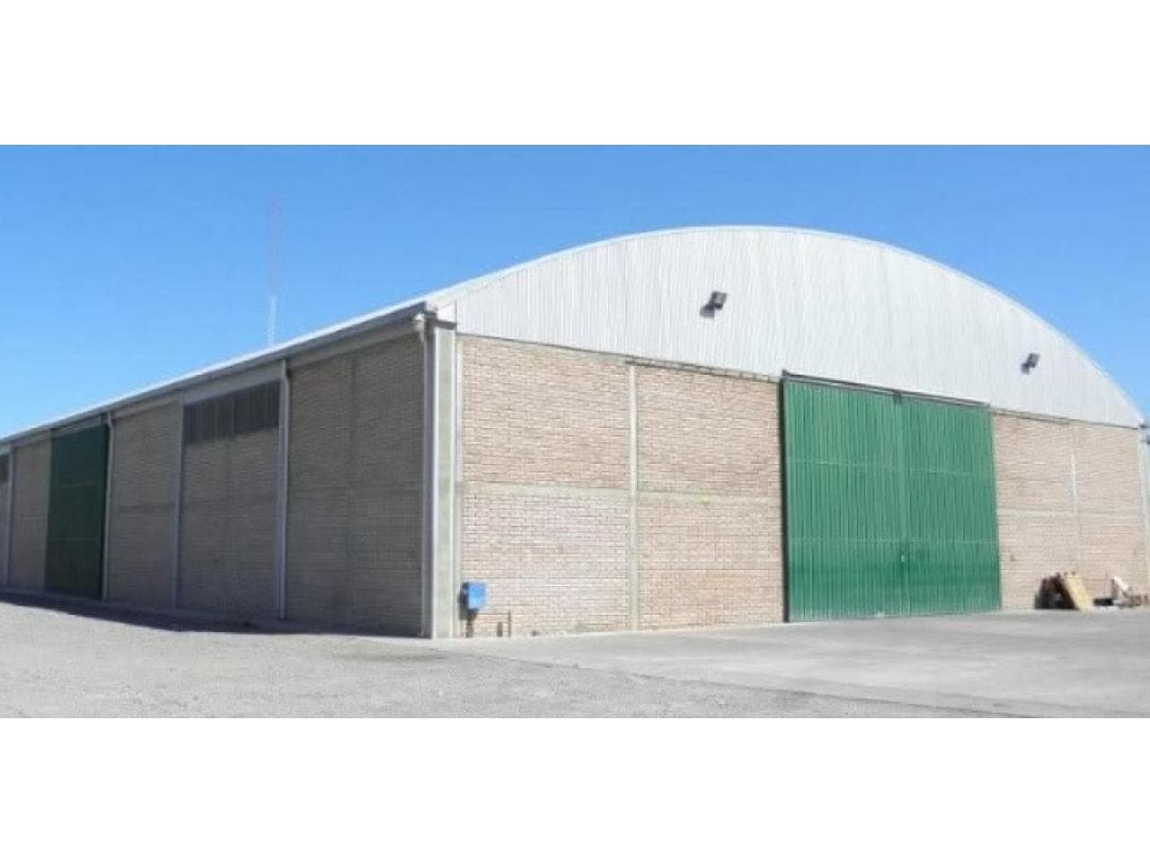 Propietario Alquila Galpón 2000 Mts Más Oficinas Y Baños