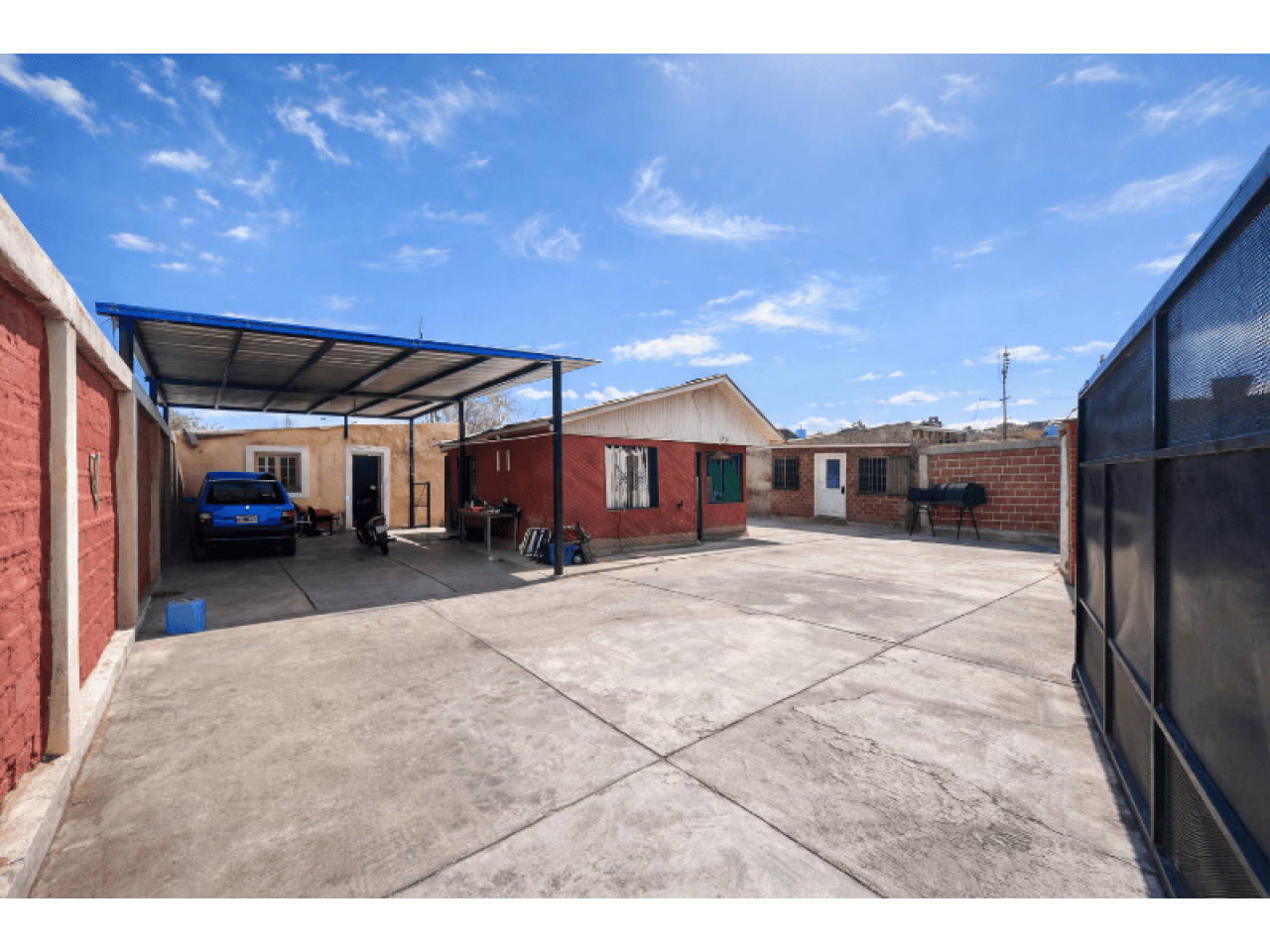 Propiedad Con Doble Vivienda En Concepcion - Ideal Renta 20% En Usd-