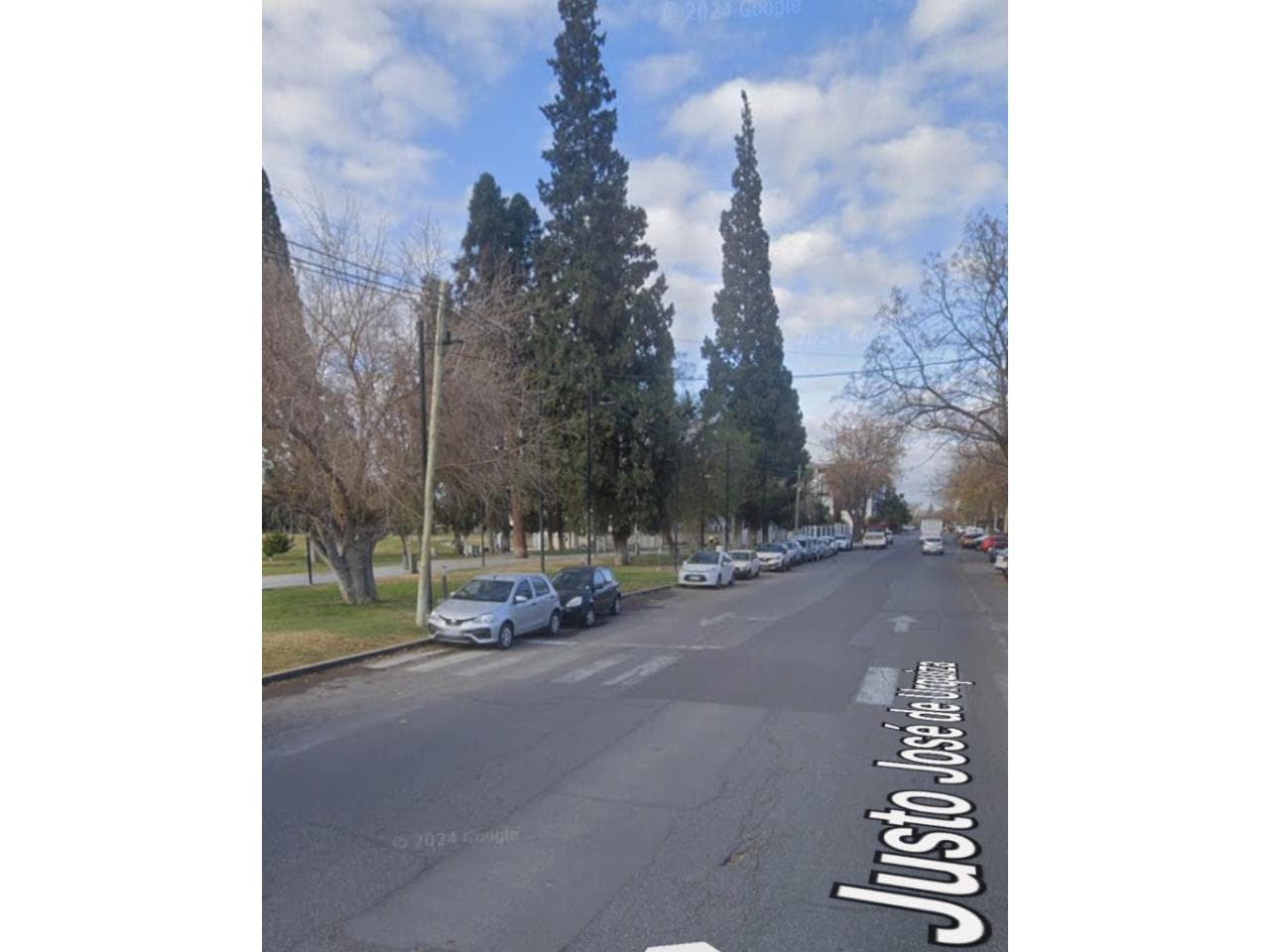 Venta. Oportunidad Casa De 600 Mts2 A 1 Cuadra Del Parque De Mayo, 3 Dormitorios. Capital