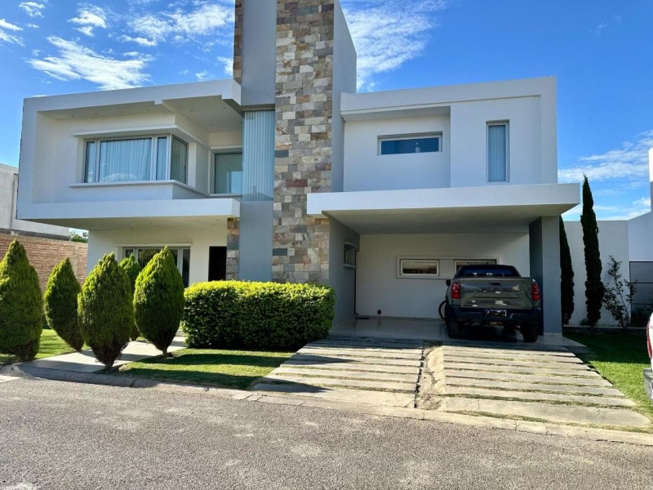 Venta - Casa Barrio Privado Las Marías- Rivadavia