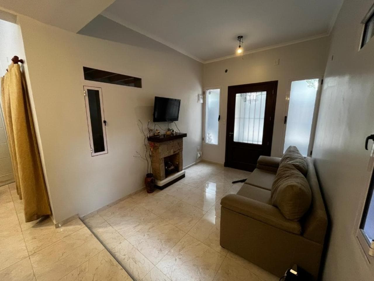 Venta. Santa Lucía, Excelente Punto. Casa 2 Dormitorios