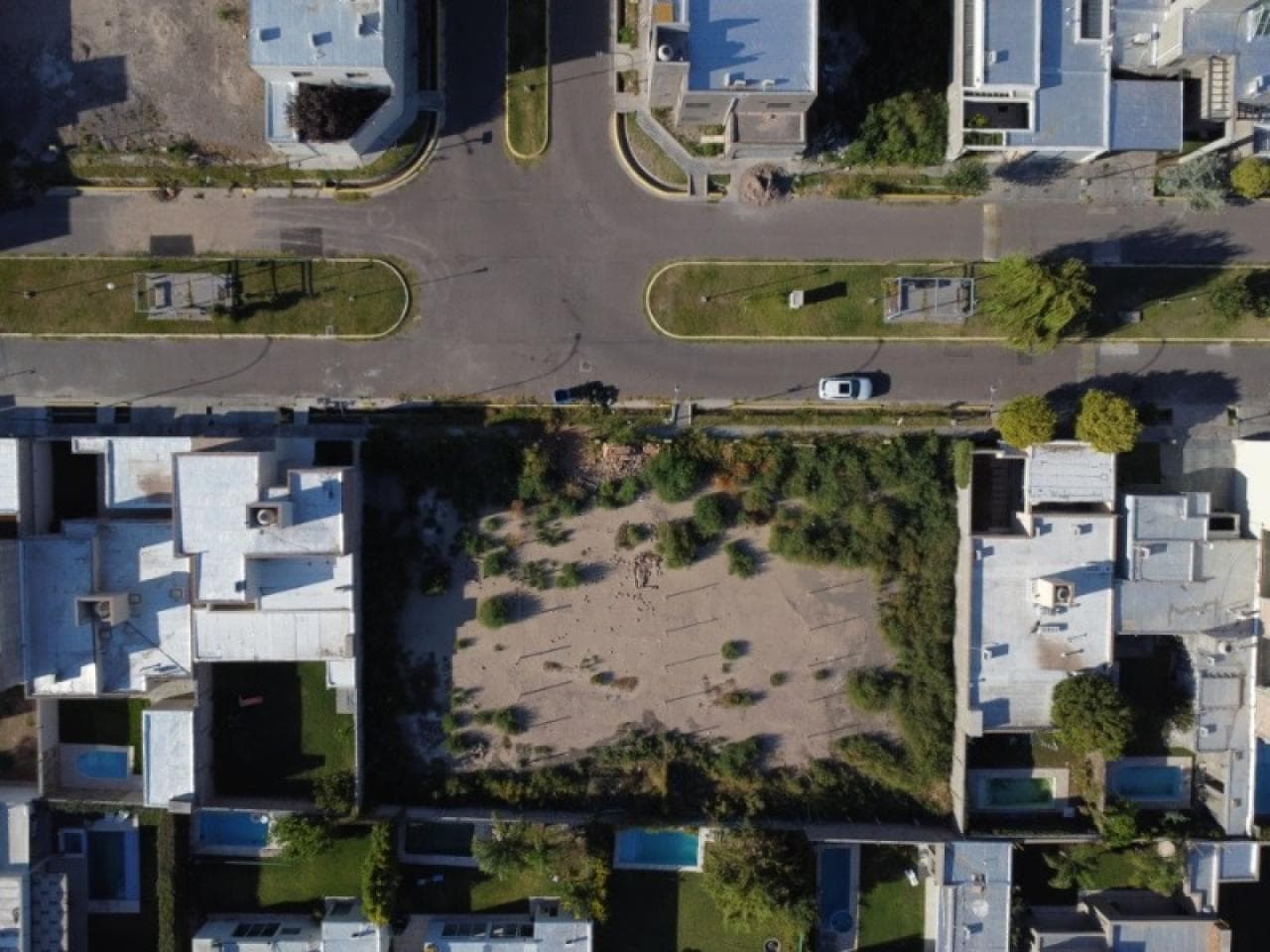 Venta De Terreno En Rivadavia