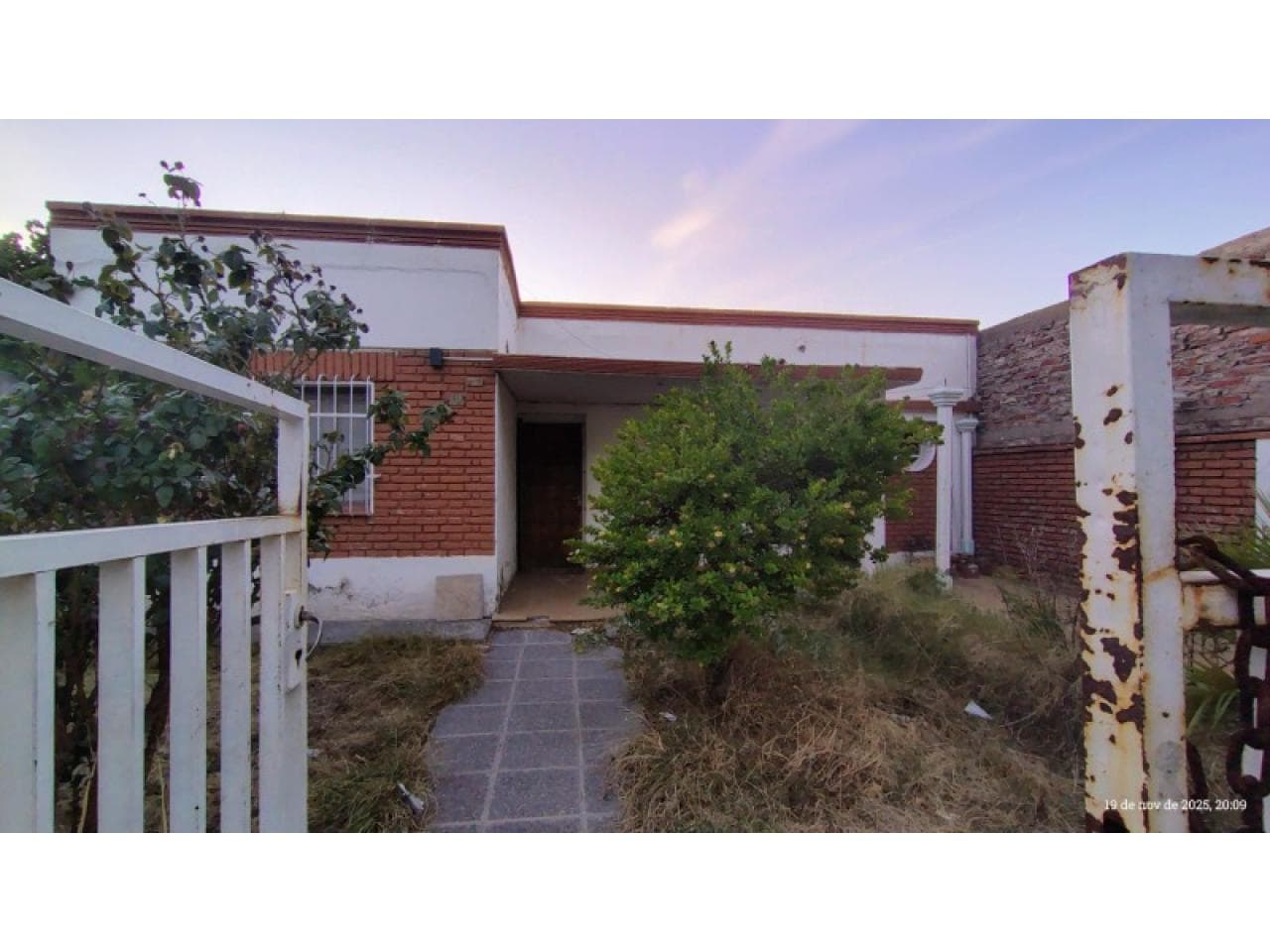Oportunidad Única En Capital Venta De Casa A Reciclar, Calle Salta Y Pedro Echague, 600 Mtrs2, Aprox