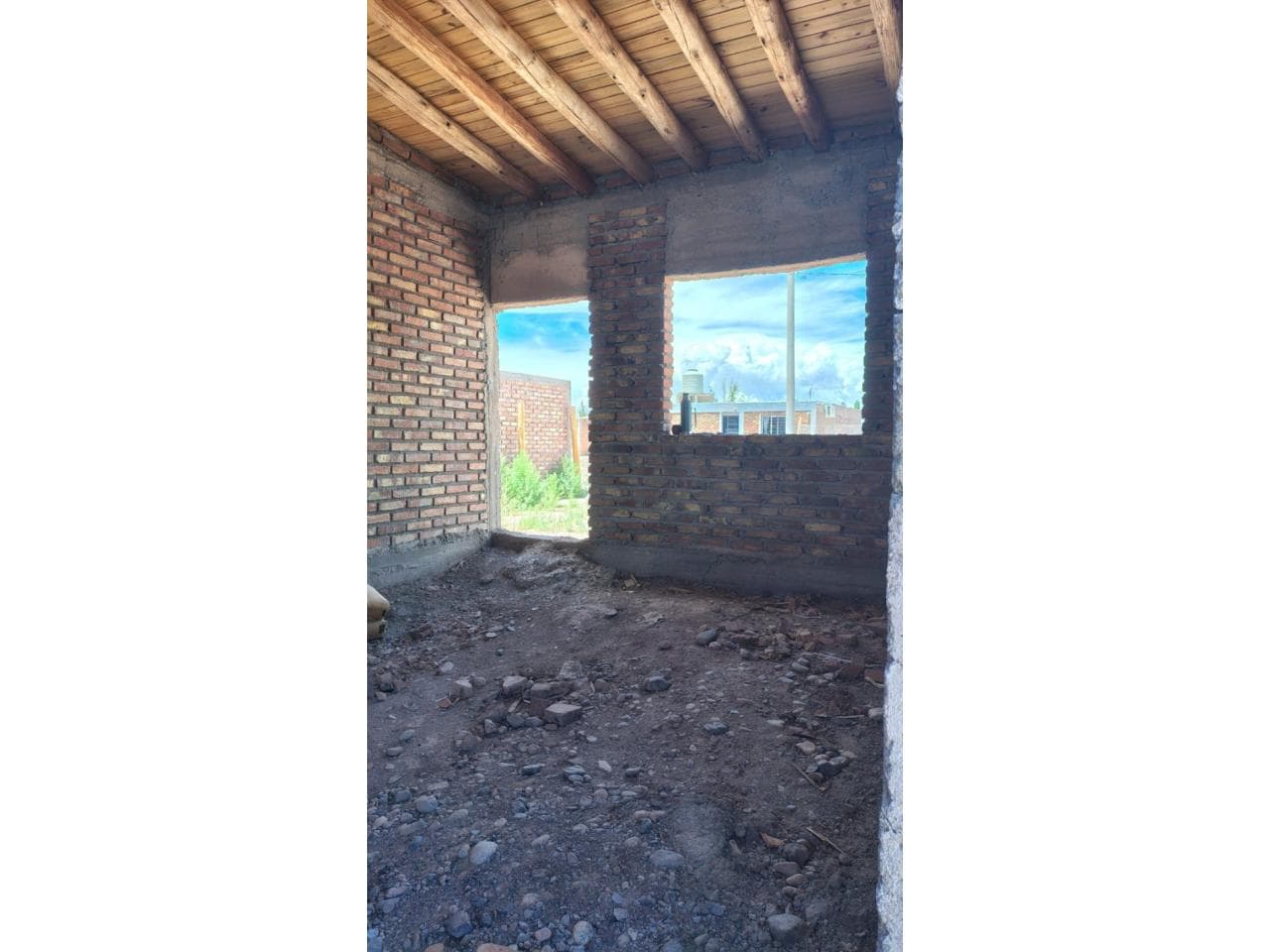 Venta. Casa A Terminar