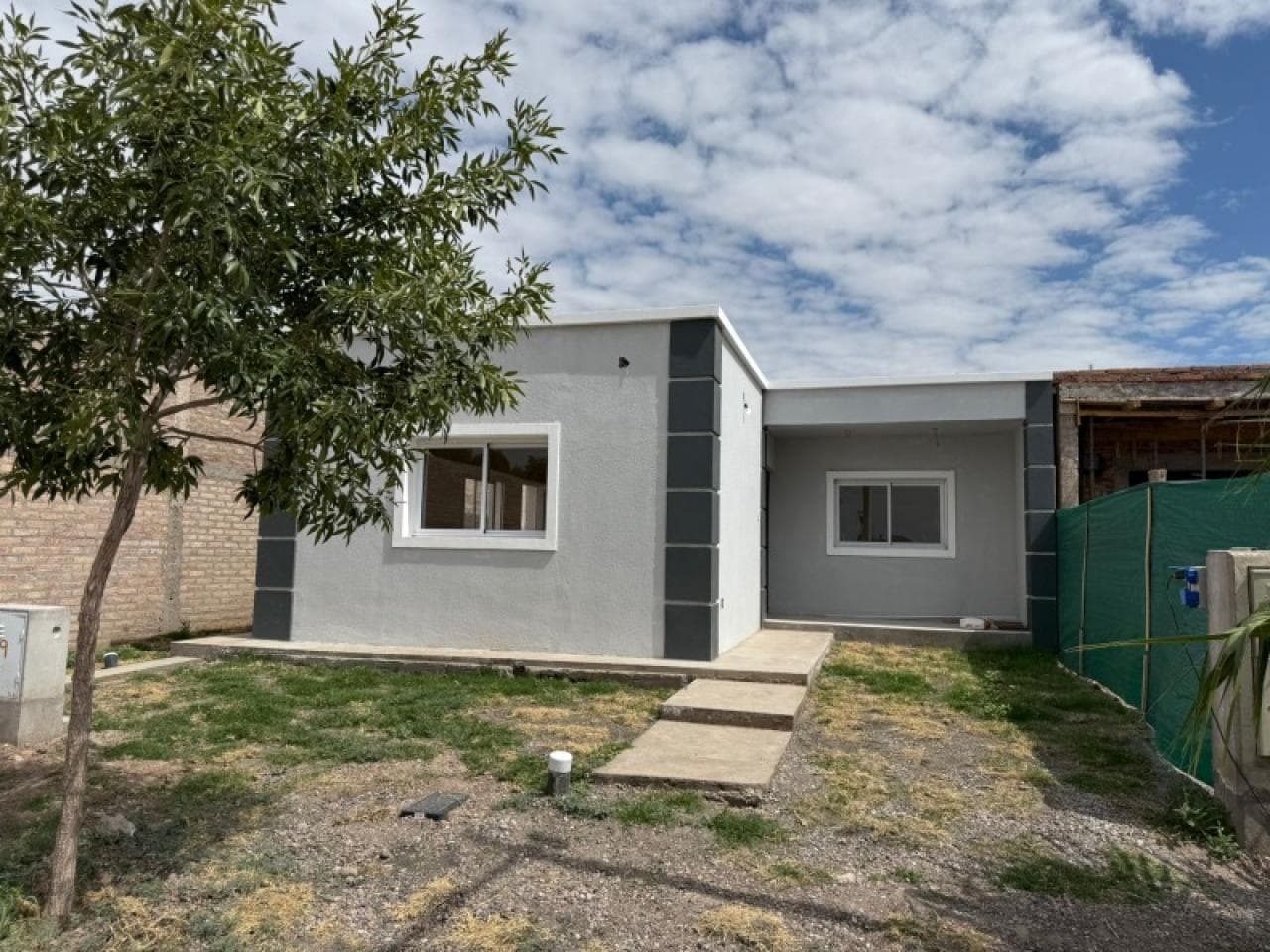 🔵 Venta - Casa En Barrio Privado Las Lomas - Calle 5 Y Ruta 40 - 2 Dorm. - Ref 3473🔵