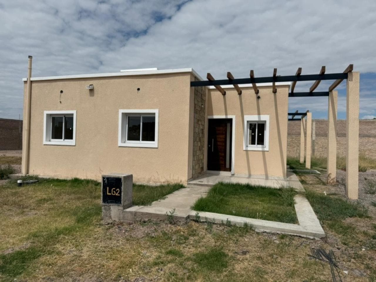 🔵 Venta - Casa En Barrio Privado Las Lomas - Calle 5 Y Ruta 40  3 Dorm. - Ref 3475🔵