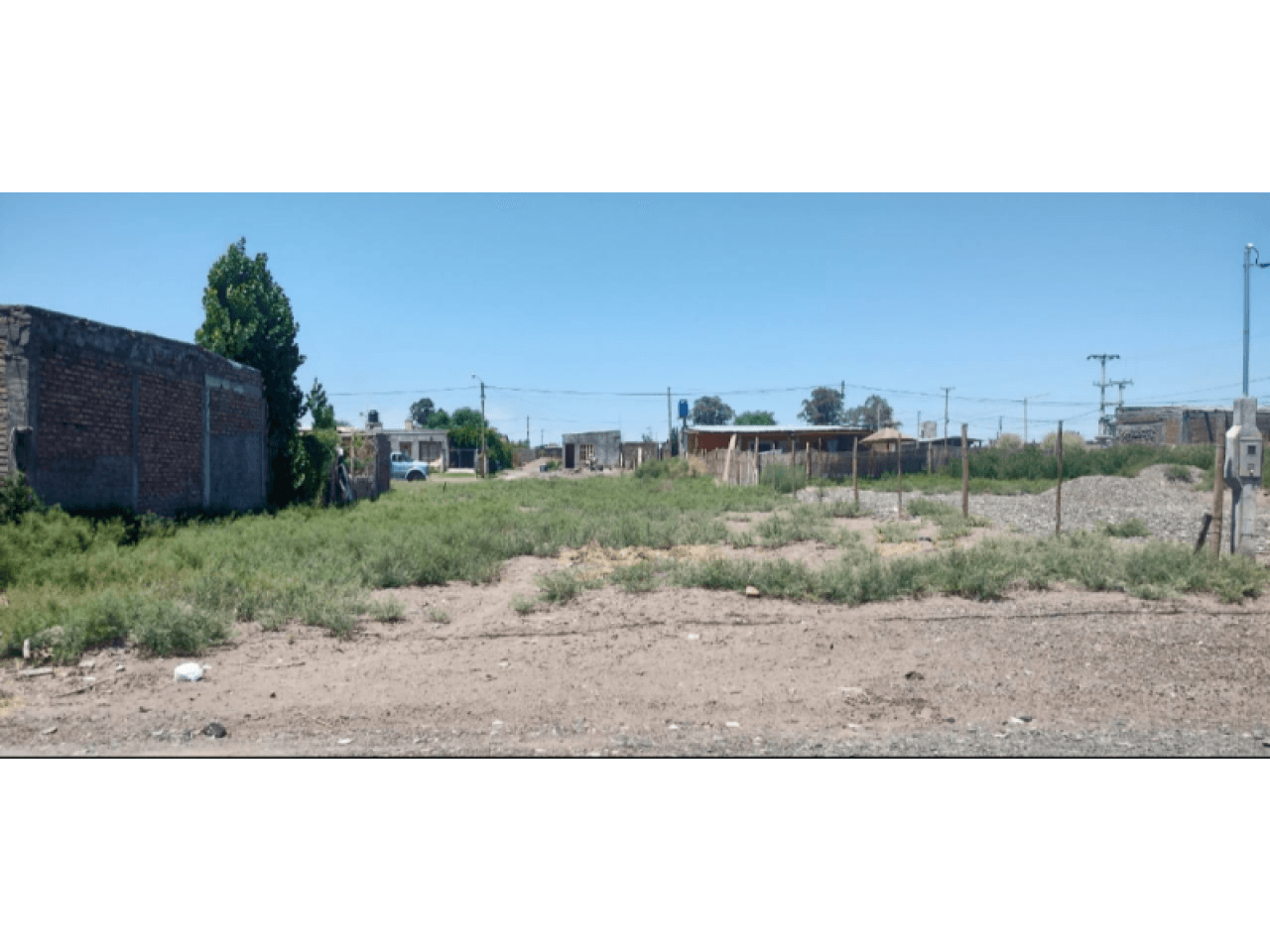 Venta. Lote De 400mts2 A 5 Cuadras De Plaza Cabecera. Angaco