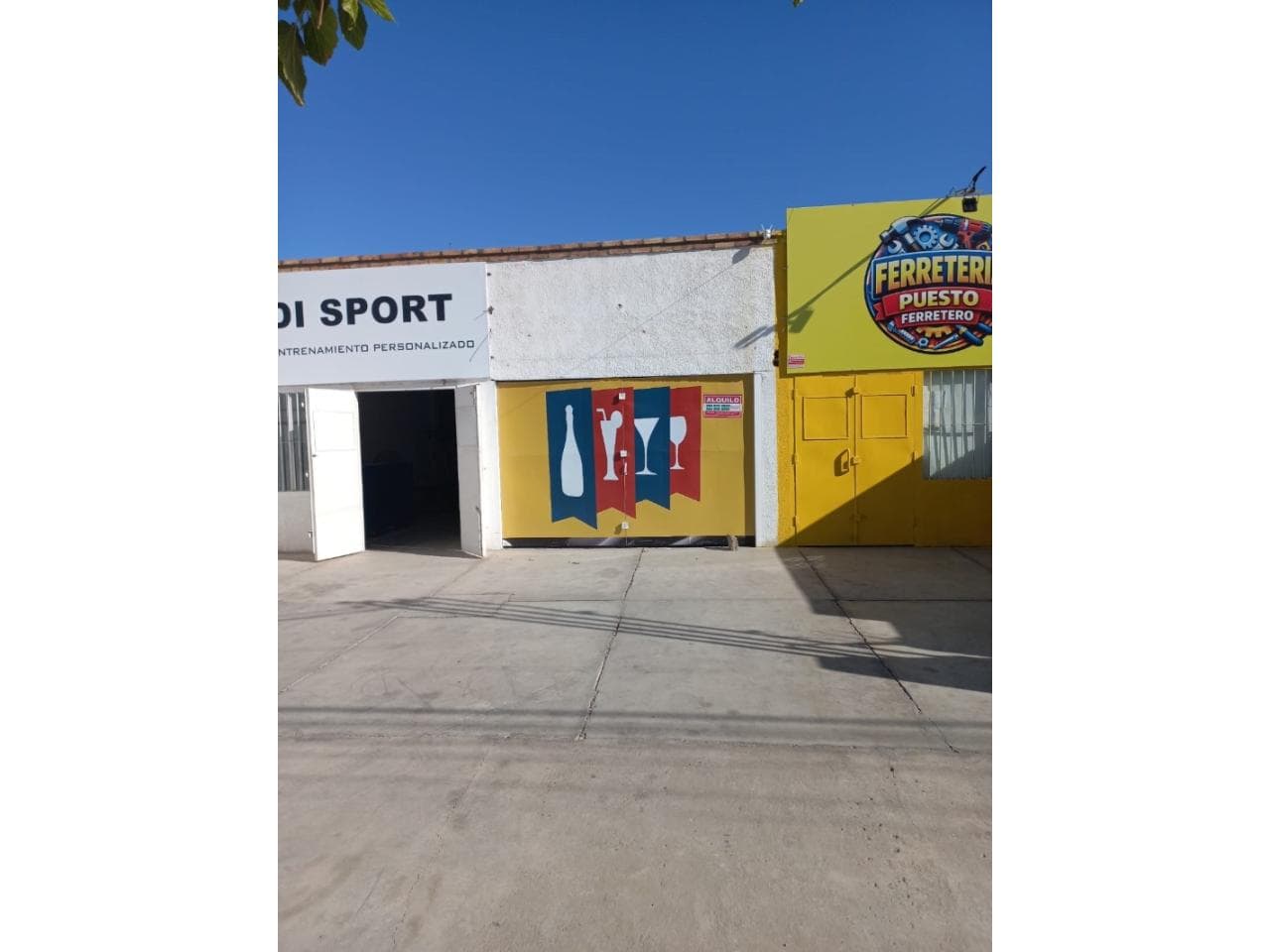 Alquiler De Local Calle Progreso 471 Este, A 2 Cuadras De Feria De Rawson, 450mil Mas Servicios, De 12x4, Con Un Baño.