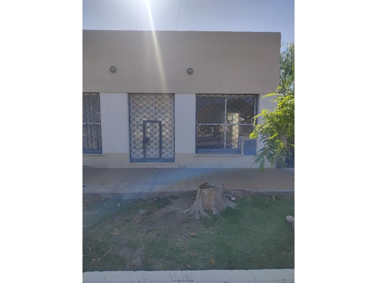 Se Alquila Salón