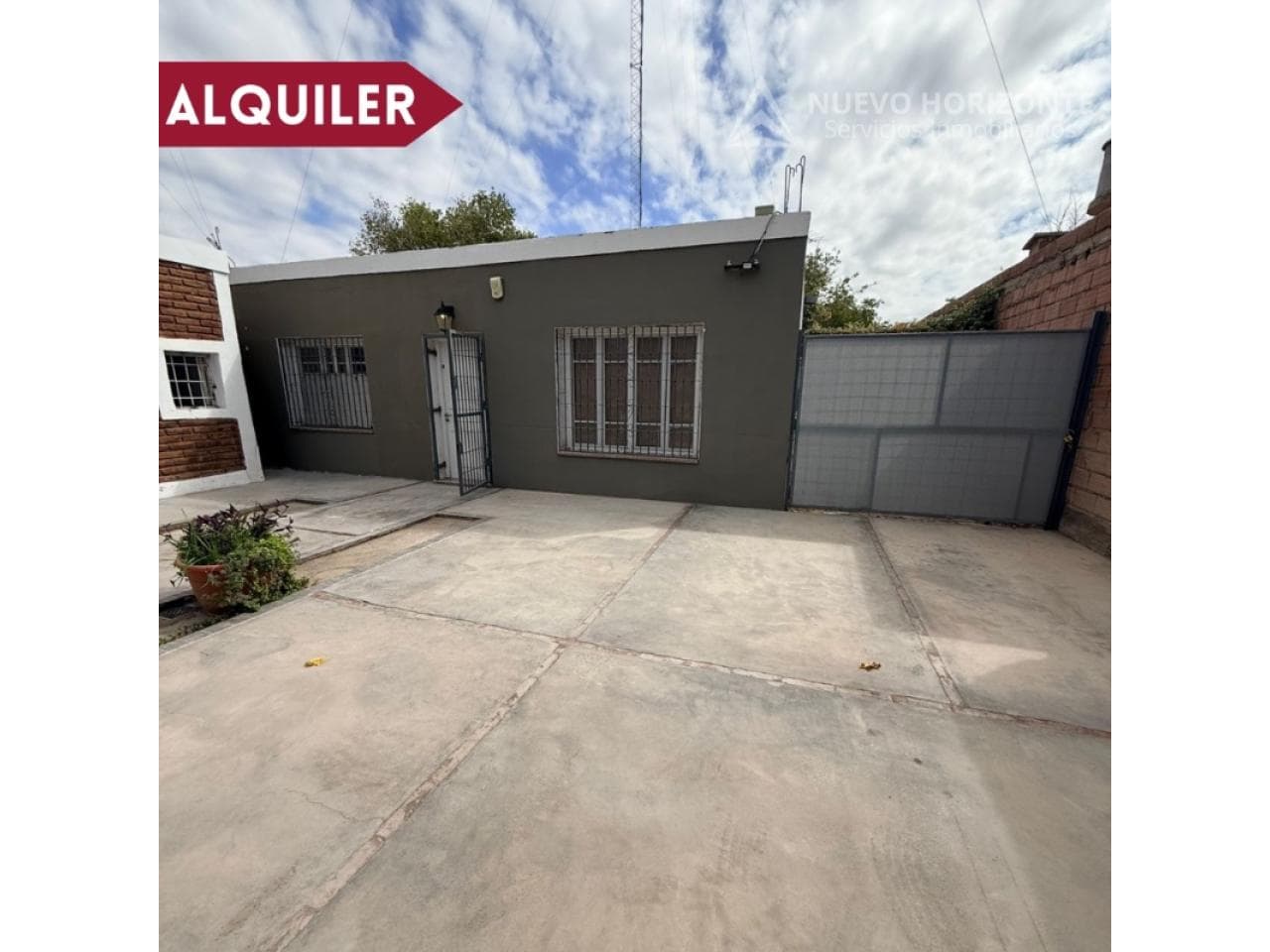 Alquiler. Casa Ideal Para Oficinas