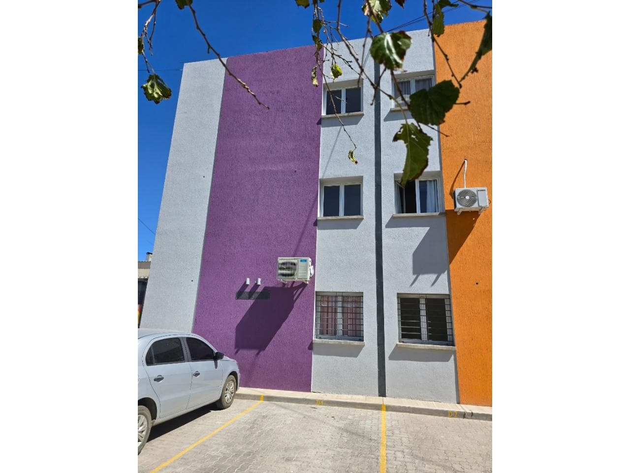 Alquiler. Monoambiente En Capital