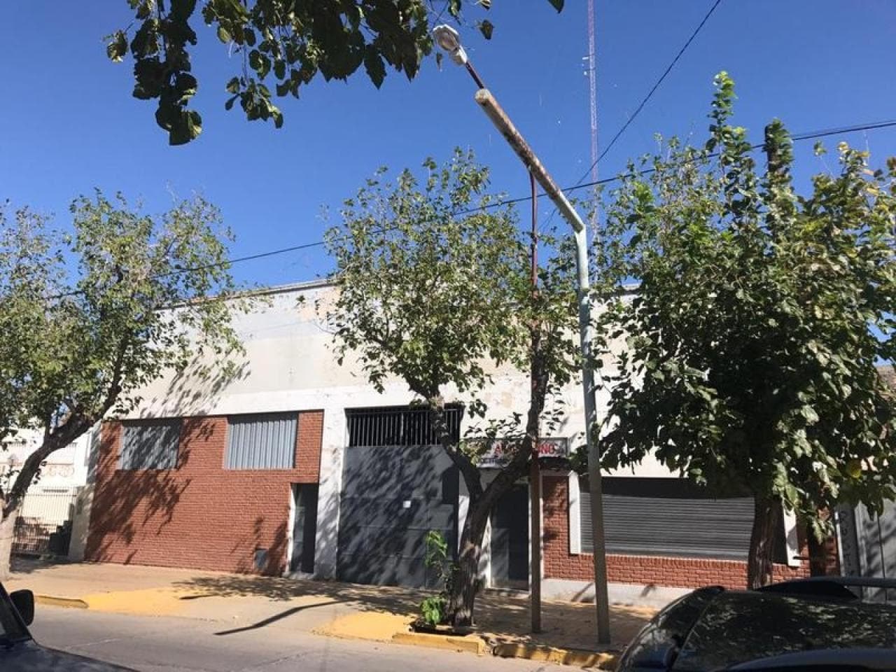 🔵 Venta Galpon 1000 M² - Gral. Acha Entre Pedro Echague Y Maipu - Ref. 1739🔵