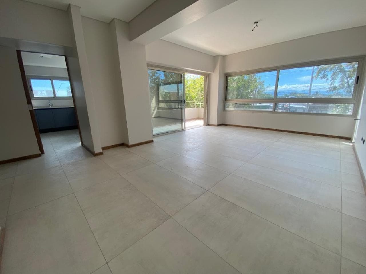 Complejo Catamarán, 2 Dormitorios, 2 Baños, A Estrenar.  Deptos En Planta Baja Y Primer Piso