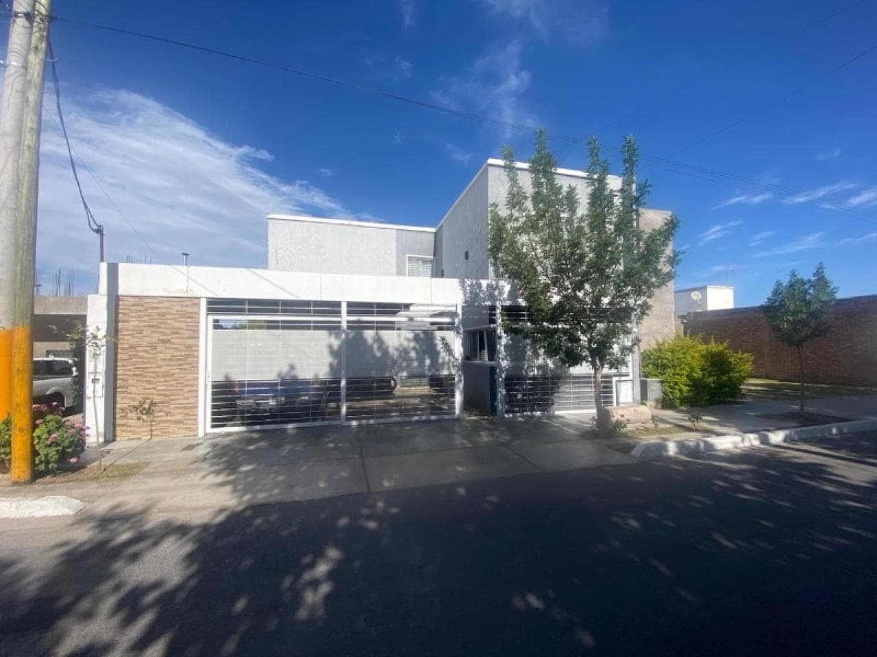 🏡  Venta Casa 3 Dormitorios. Santa Lucia
