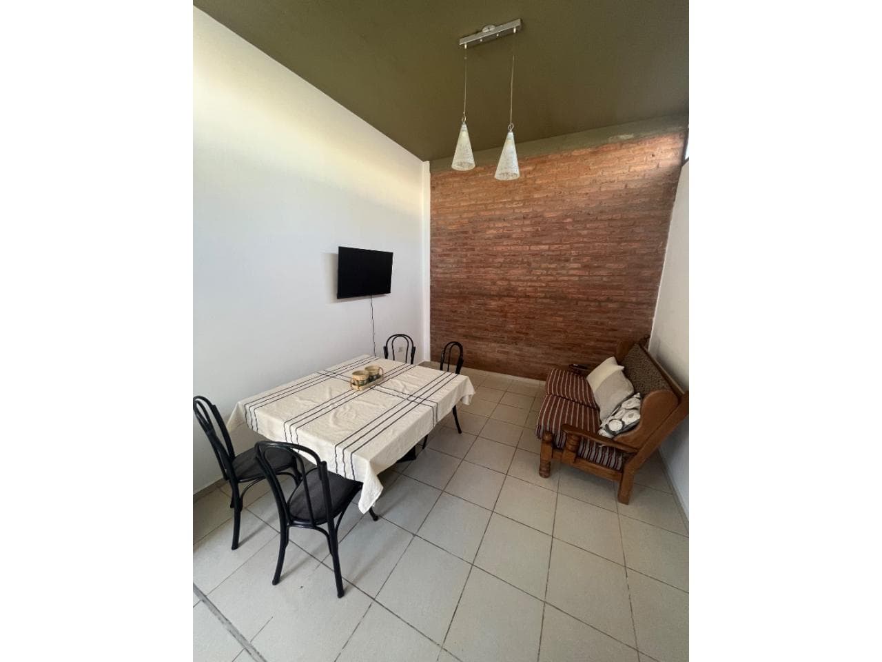 Alquiler. Departamento Moderno. Rivadavia