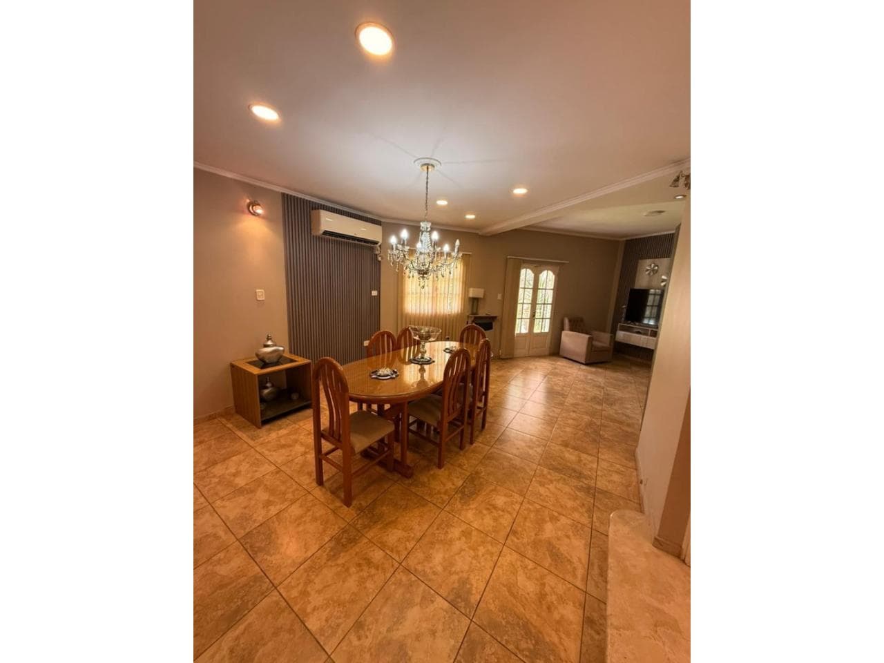Casa En Venta 3 Dormitorios Frente A La Catolica Oportunidad