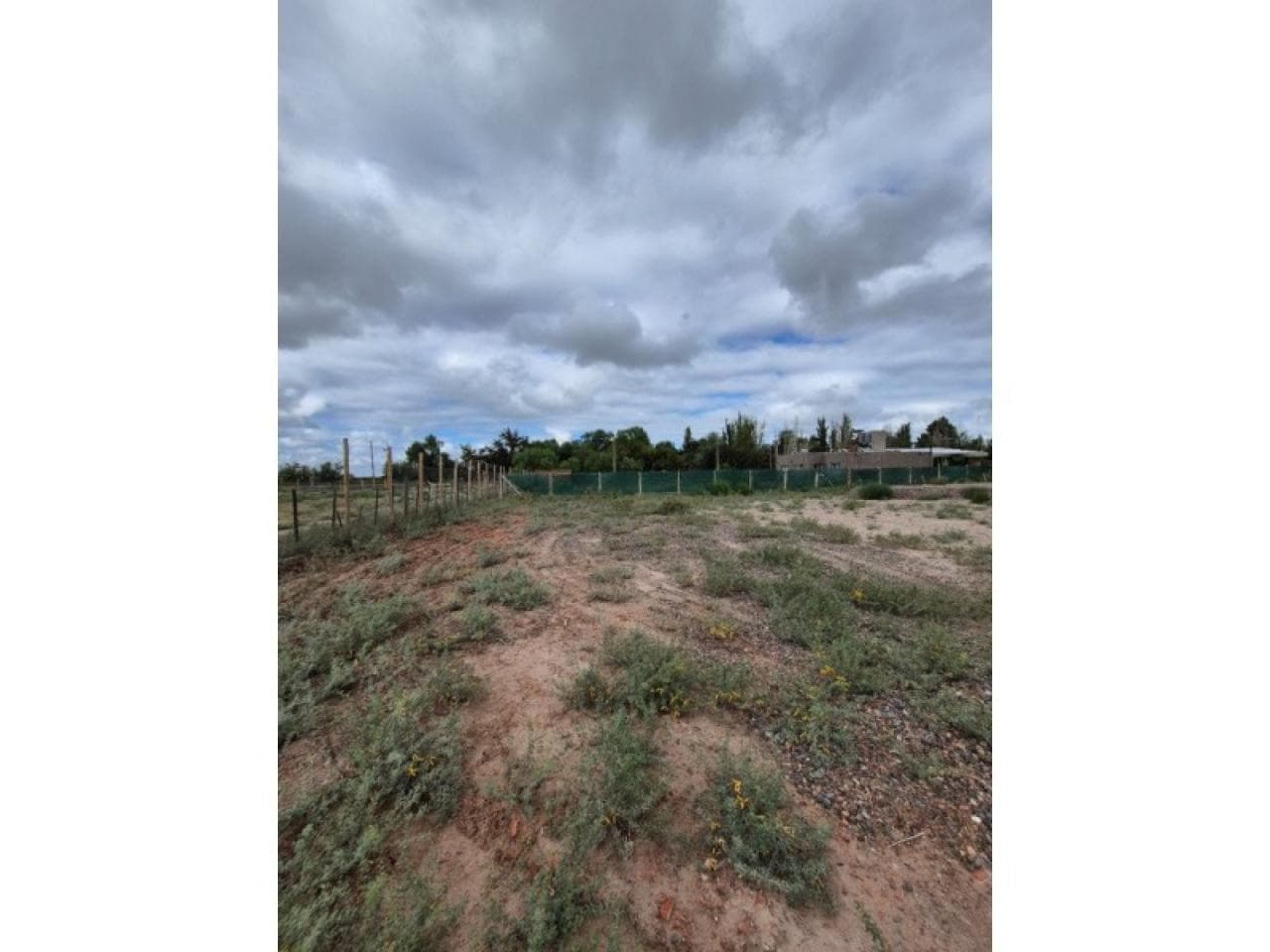 Venta Lote De 1650 M2 En Barrio Privado Aimará. Santa Lucia