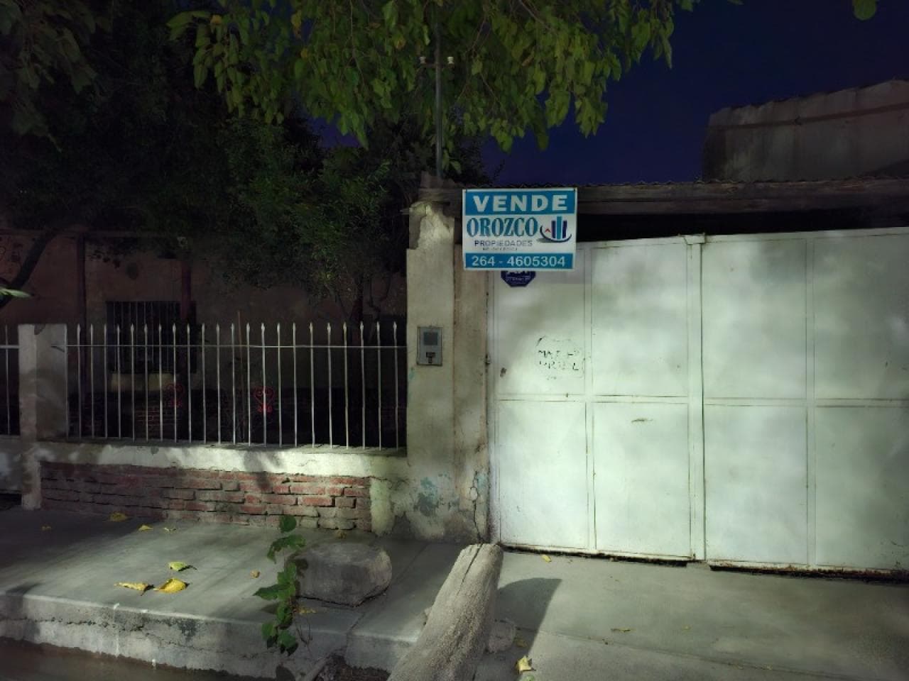 Orozco Propiedades Venta Casa  Mixta Esquina El Sauce   Santa Lucia