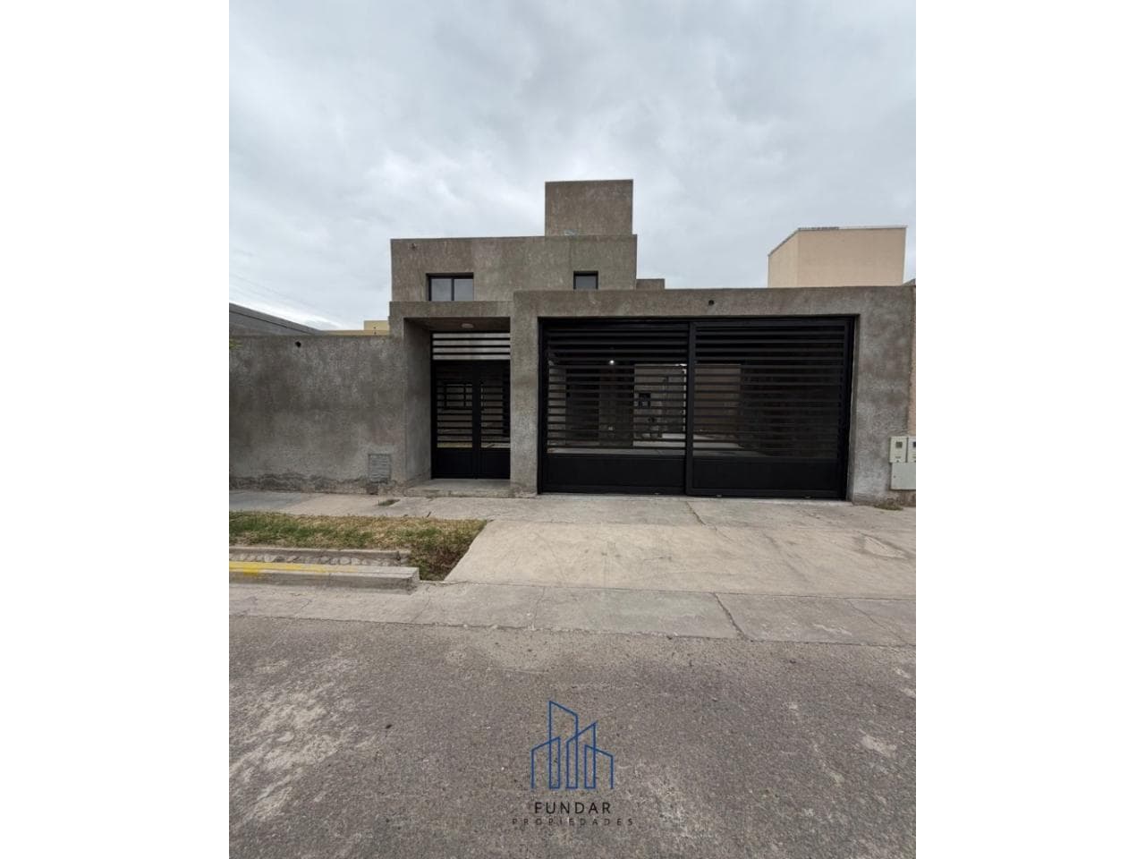 🏡 Venta - Espectacular Casa Boulevard Punta De Rieles🏡