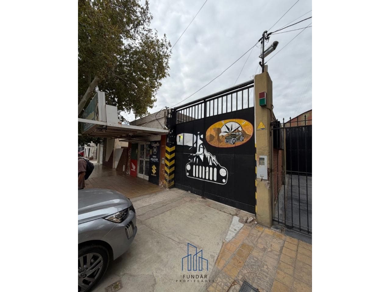 🏗️ Galpon Con Local Comercial En Venta En Rawson - Mendoza Y Cabot🏗️