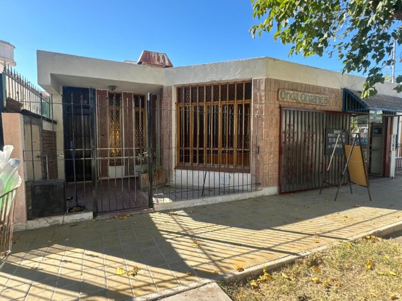 Venta Casa A Remodelar Bº Jardin Municipal