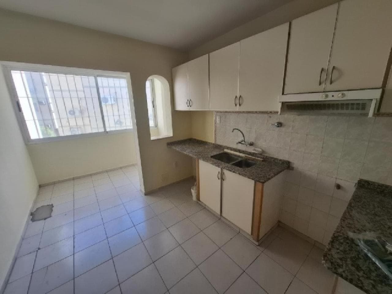 Venta. Hermoso Departamento Listo Para Entregar De 3 Dormitorios Con Excelente Alquiler Vigente. Capital