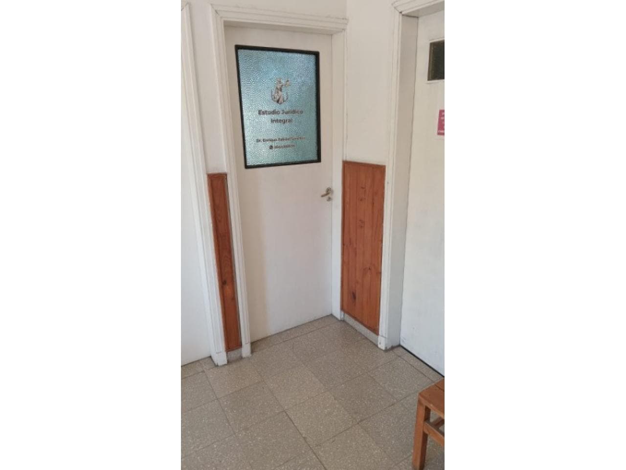 Alquiler De Oficina Céntrica Y Amoblada