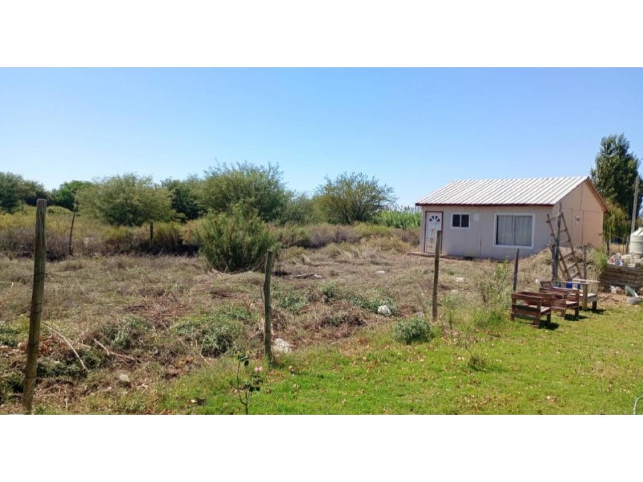 Vendo Casa De Vivienda Roca Estilo Americana Con Terreno De 16 Metros De Frente X 55 Metros De Largo.