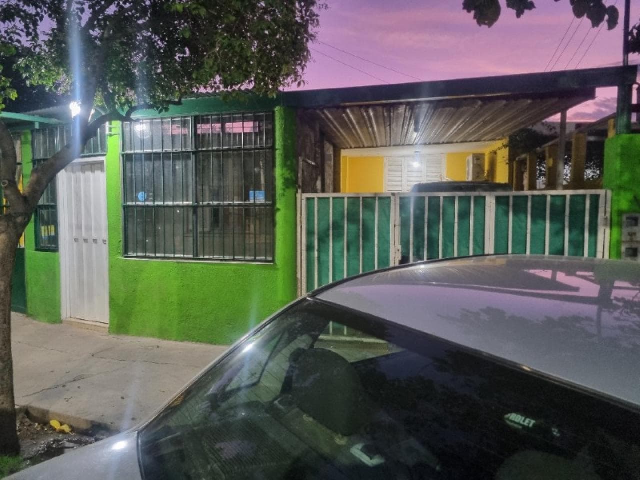 Alquiler. Local Comercial. Capital