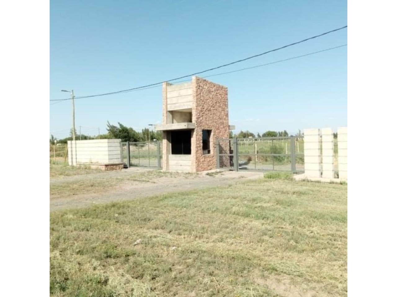 Euskadi 2. Barrio Privado. Lotes 1500 M2.