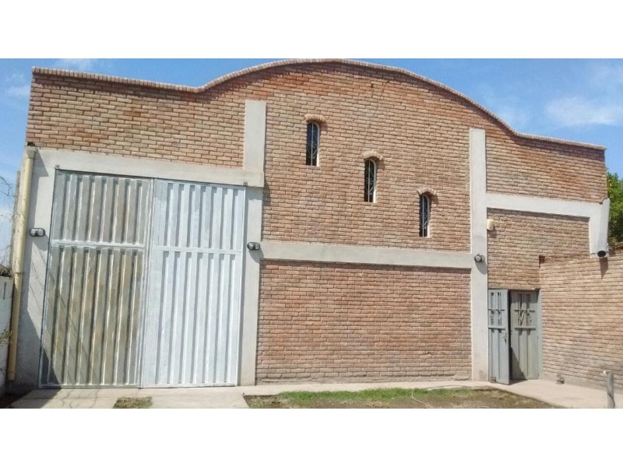 Alquiler De Galpón En Capital