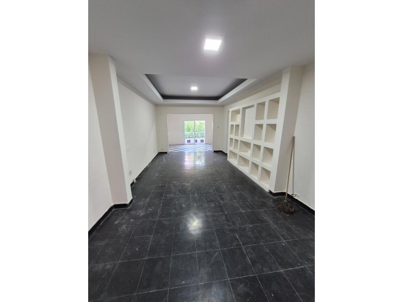 Venta. Oficina Microcentro - Tucuman Antes Laprida - Dpto Amplio De 150m2 En 1° Piso -3 Privados - Capital