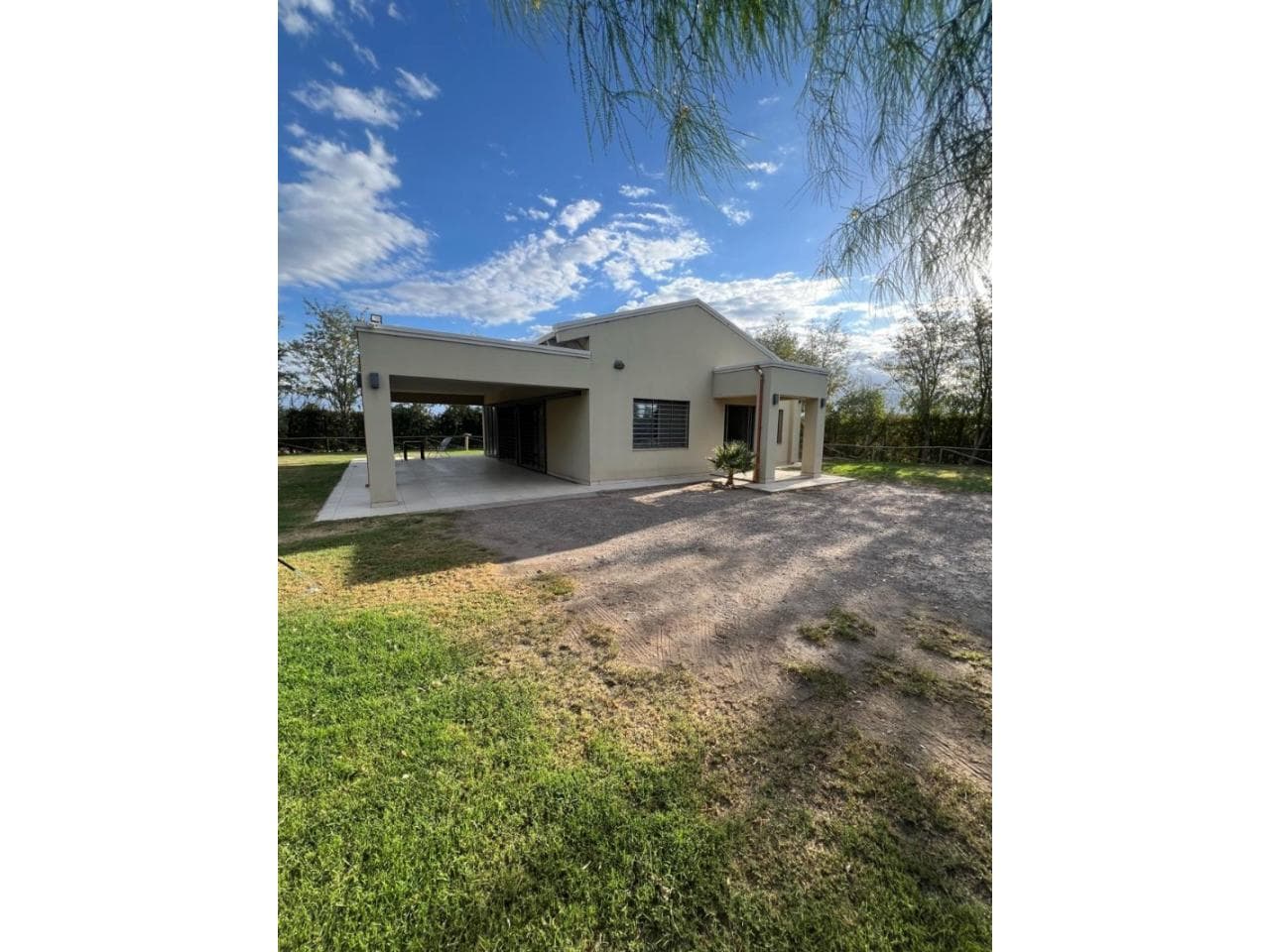 Venta Casa Apta Para Crédito De 3 Dormitorios. Pocito Sobre Calle 10