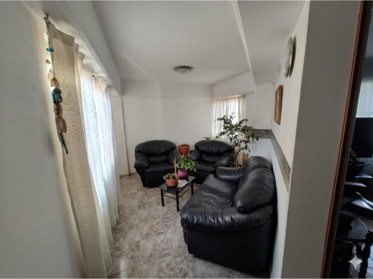 Dpartamento Rivadavia Norte Venta Muy Bien Conservado Y Remodelado De 3 Dorm. Recibidor, Living, Baño Y Lavadero