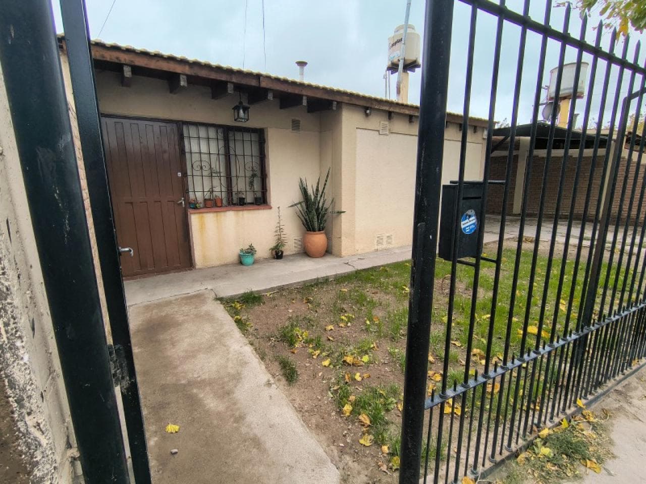 Casa Barrio Coop 30 De Agosto. Calle Díaz 250 Norte