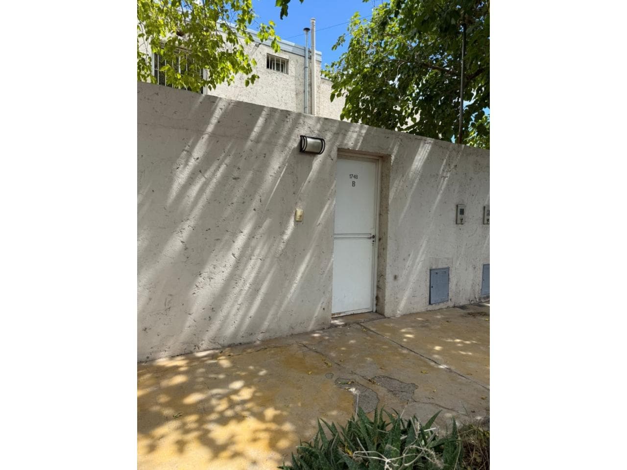 Particular Alquiler Duplex Lateral Circunvalacion Y Matias Zavalla. Capital