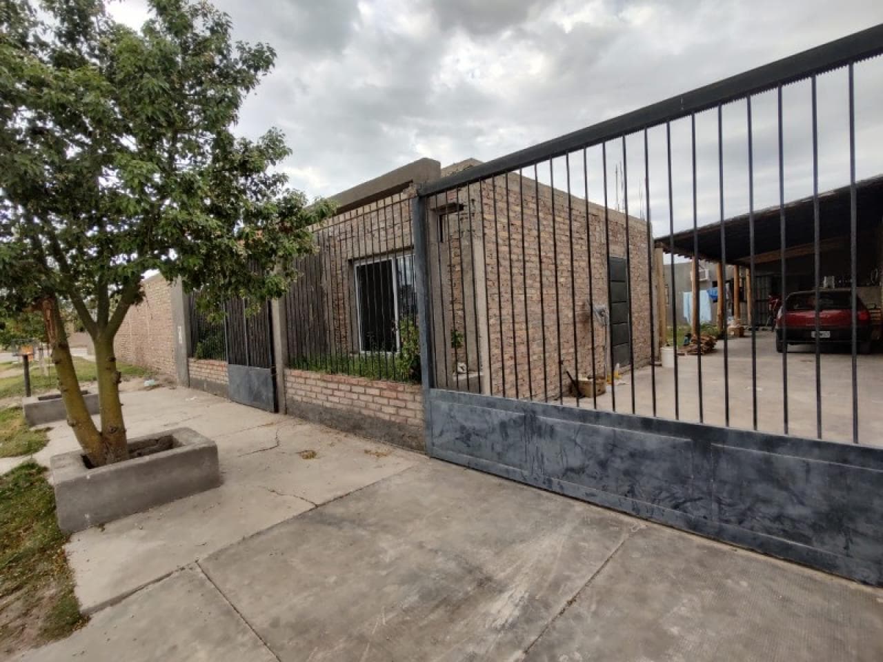 Vendo Casa En Santa Lucia + Salon - Listo Para Escriturar