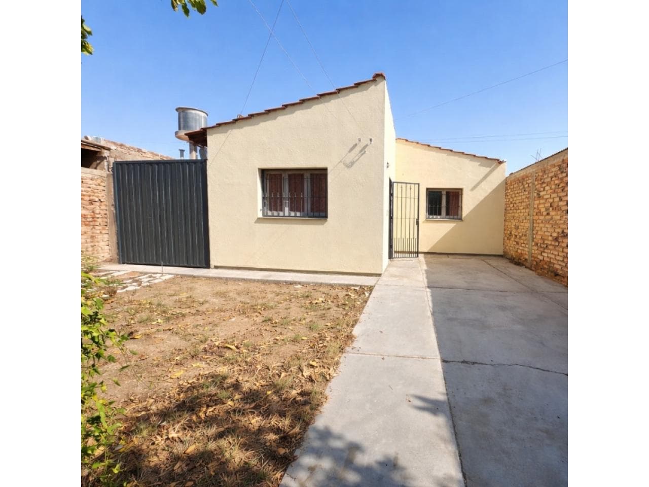Venta- Casa 3 Dormitorios- Rawson