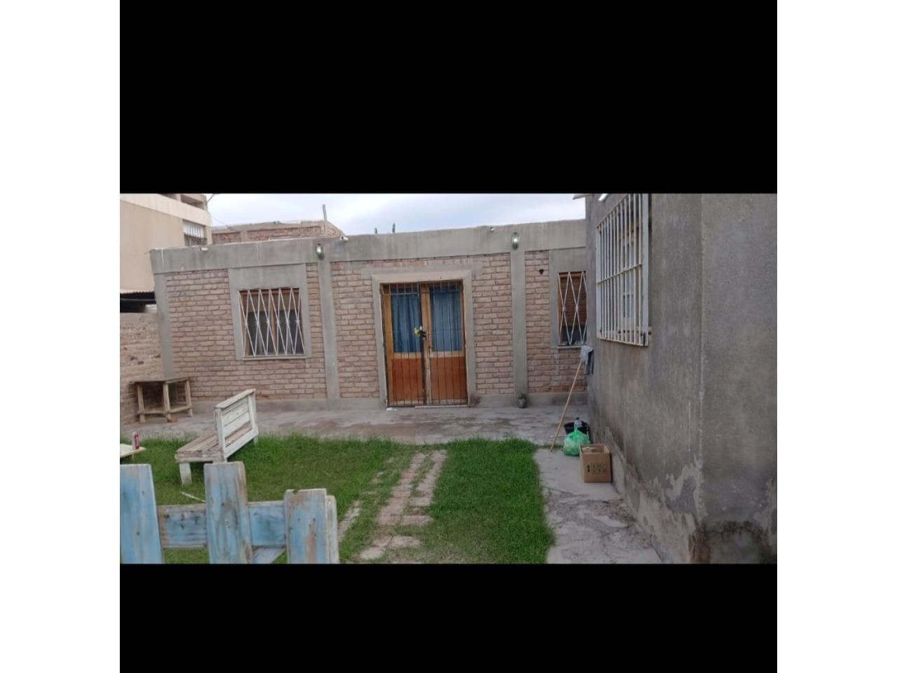 Venta Lote Con Dos Construcciones