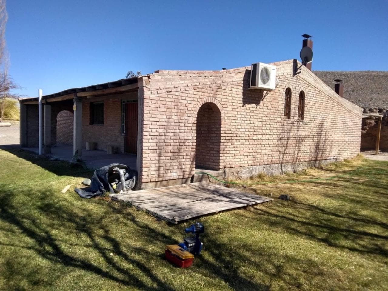 Venta Casa Excelente Ubicación -  Zona Finca El Martillo - 2,5 Hectáreas